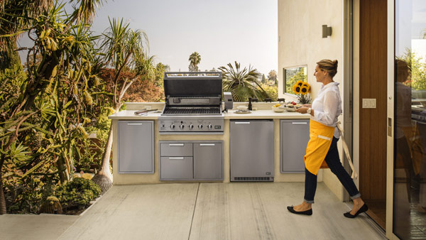 Lineup of DCS outdoor kitchen appliances range